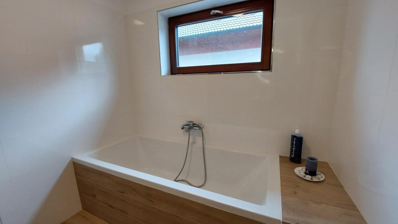 Apartmany Jura Nová Pec Εξωτερικό φωτογραφία
