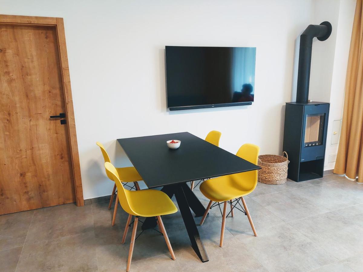 Apartmany Jura Nová Pec Εξωτερικό φωτογραφία